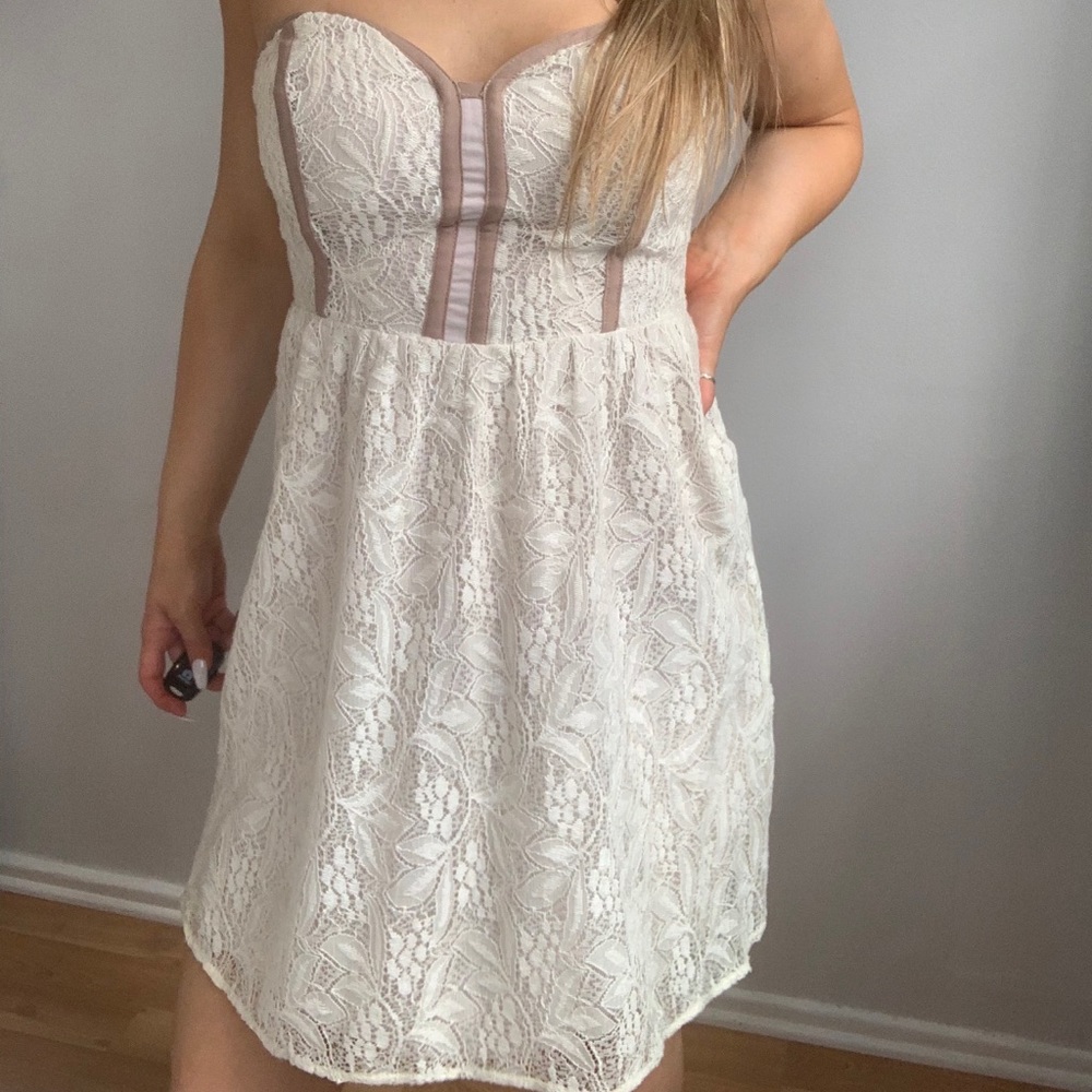 Lace mini dress